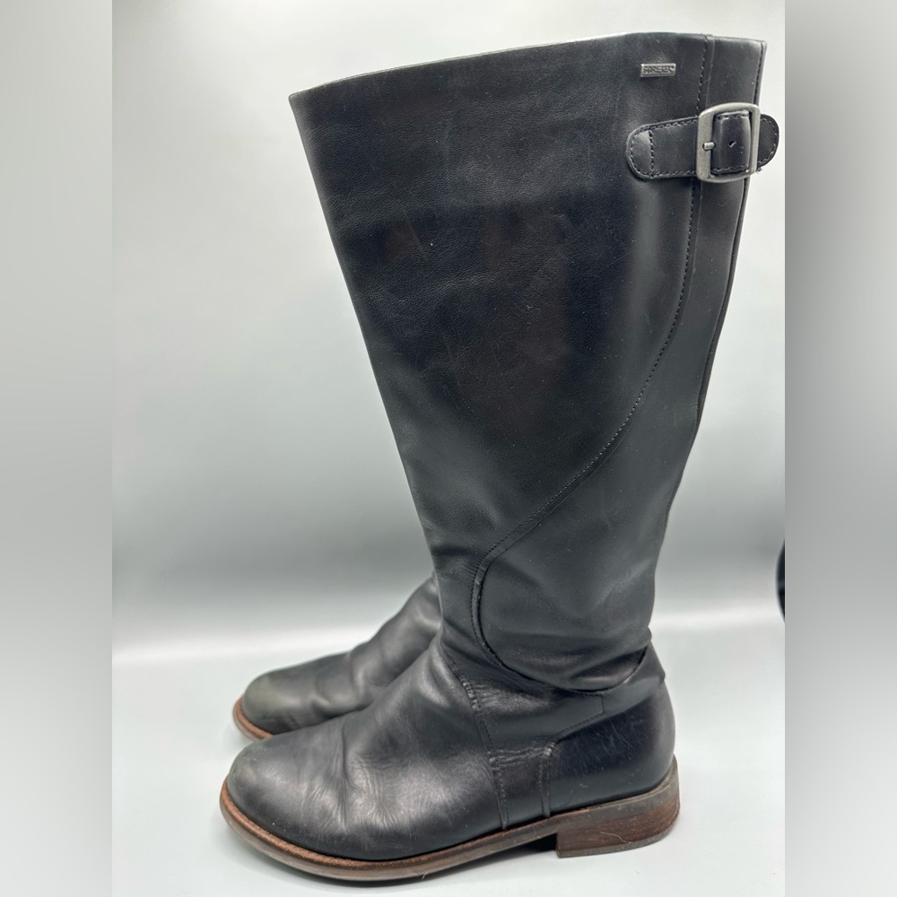 Clarks Leather Tall Boots Women’s Size 8.5 Black